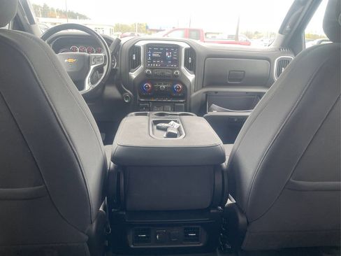 Used 2021 Chevrolet Silverado 1500 LT w/ Convenience Package II AWD/4WD image 18