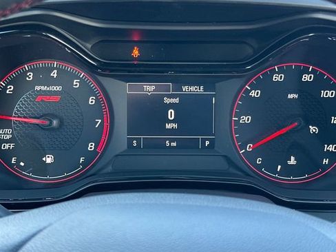 New 2026 Chevrolet Trax RS w/ Sunroof Package image 31