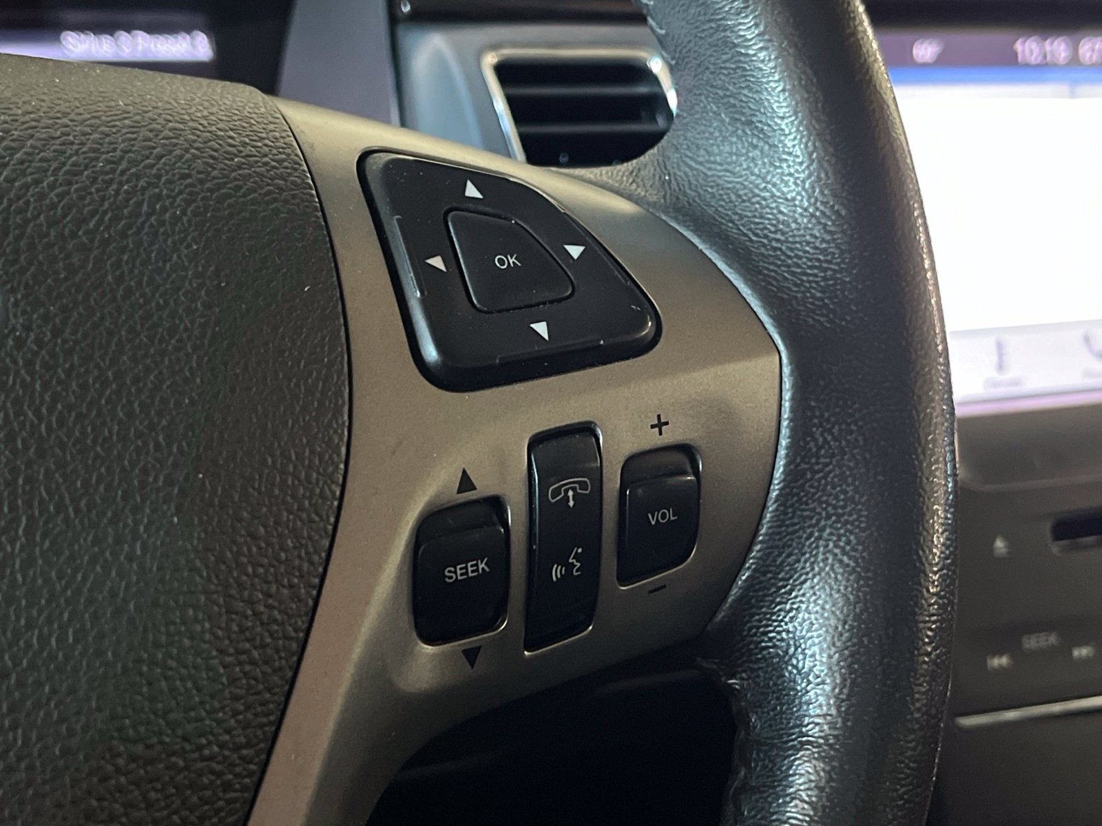 Used 2019 Ford Flex SEL AWD/4WD image 25