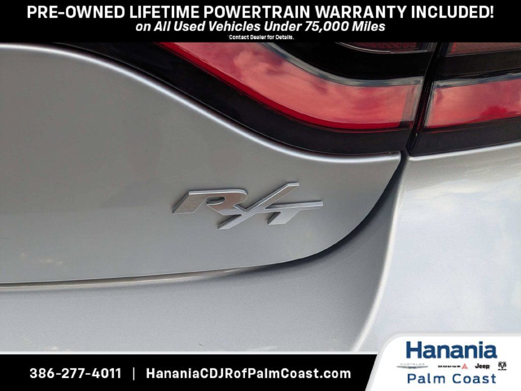 Used 2022 Dodge Charger R/T RWD image 12