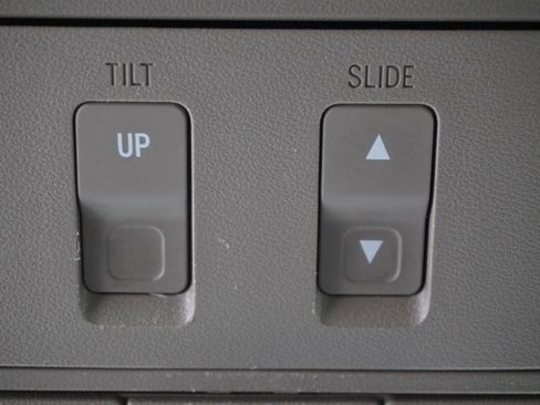 Used 2014 Toyota Sequoia Limited image 22