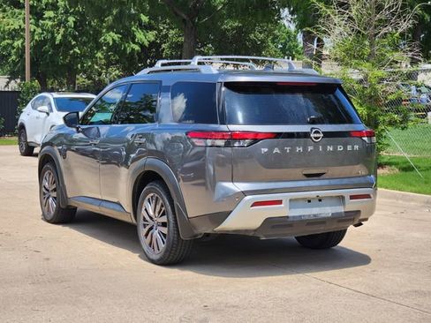 Used 2023 Nissan Pathfinder SL w/ SL Premium Package FWD image 8