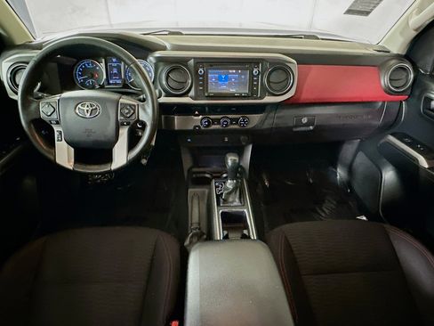 Used 2016 Toyota Tacoma SR5 w/ Towing Package RWD image 26