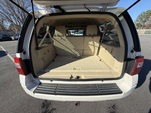 Used 2017 Ford Expedition EL Limited w/ Equipment Group 301A image 9
