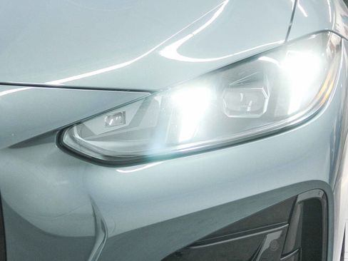 New 2026 BMW 430i Convertible w/ M Sport Package image 16