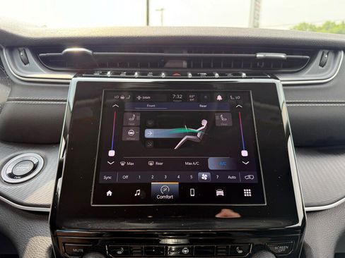 Used 2023 Jeep Grand Cherokee L Laredo w/ Luxury Tech Group I image 28