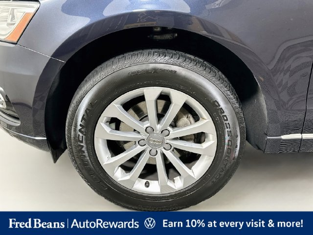 Used 2016 Audi Q5 2.0T Premium Plus w/ Technology Package AWD/4WD image 39