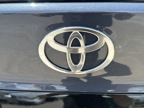 Used 2026 Toyota Camry XSE FWD image 31