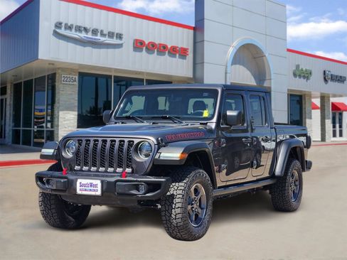 Used 2023 Jeep Gladiator Rubicon w/ LED Lighting Group AWD/4WD image 2