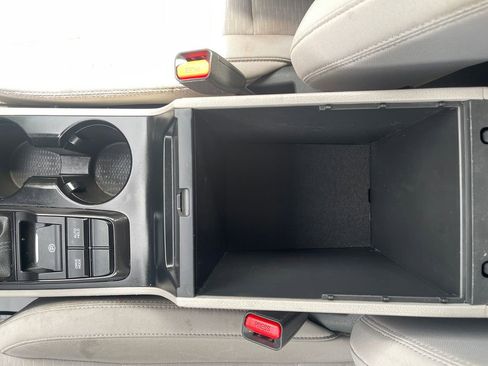 Used 2020 Hyundai Tucson SE w/ Cargo Package image 23