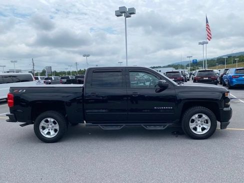 Used 2018 Chevrolet Silverado 1500 LT w/ All Star Edition AWD/4WD image 6