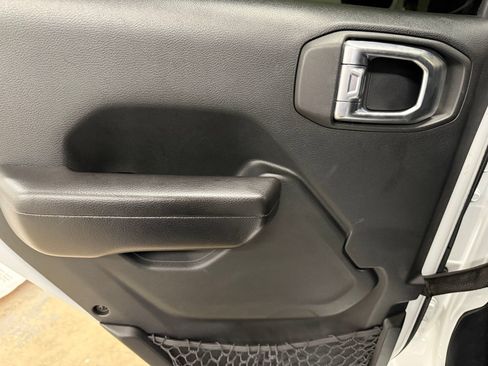 Used 2020 Jeep Wrangler Unlimited Sport AWD/4WD image 24