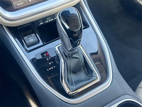 Used 2023 Subaru Legacy Limited image 17