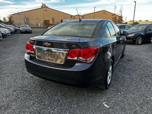 Used 2014 Chevrolet Cruze LT image 10