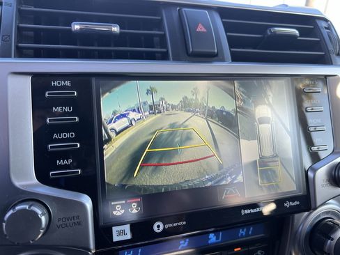 Used 2022 Toyota 4Runner Limited image 25