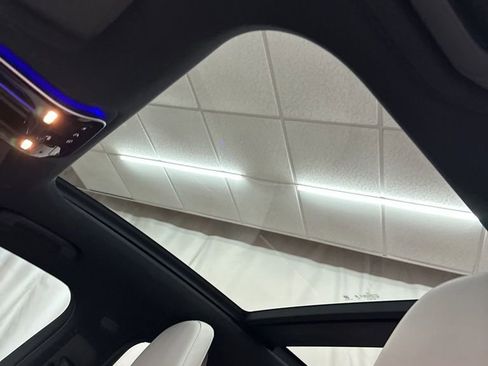 Certified 2025 Mercedes-Benz GLC 300 image 21