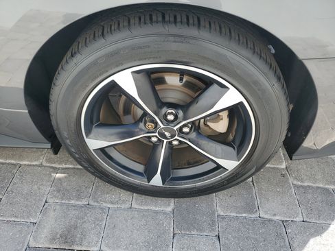 Used 2021 Ford Mustang Coupe image 6