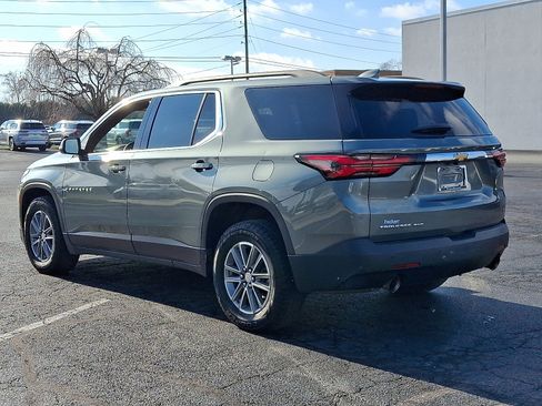 Used 2023 Chevrolet Traverse LT w/ LPO, Floor Liner Package image 4
