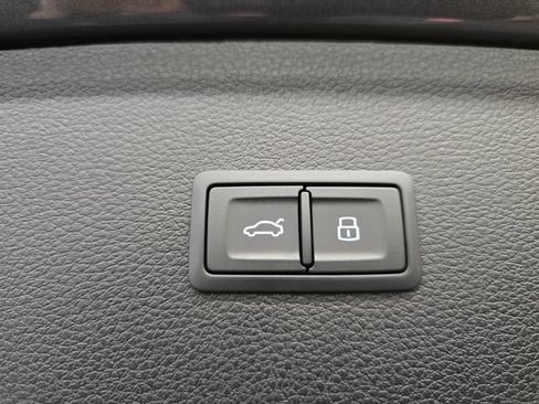 Certified 2024 Audi Q5 2.0T Premium AWD/4WD image 35