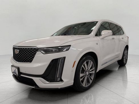 Used 2020 Cadillac XT6 Premium Luxury w/ Platinum Package AWD/4WD image 12