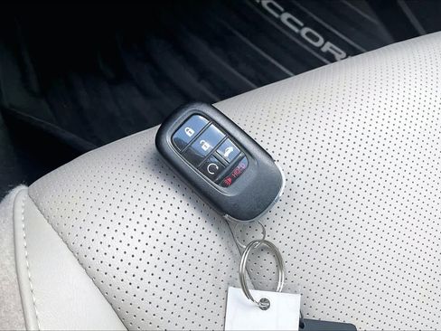 Used 2023 Honda Accord EX-L image 15