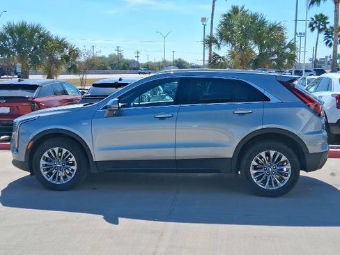 Used 2025 Cadillac XT4 Premium Luxury AWD/4WD image 3
