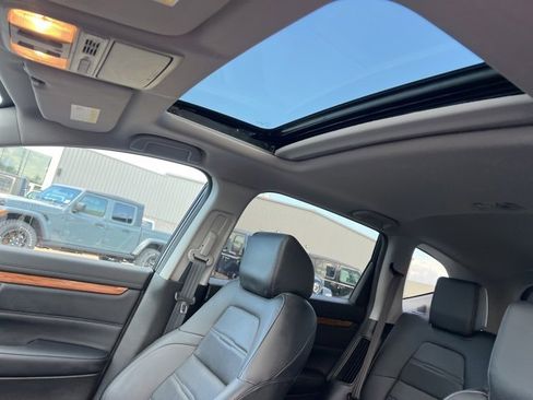 Used 2022 Honda CR-V EX-L image 17
