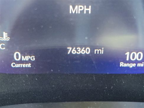 Used 2023 Chrysler Pacifica Touring-L image 28