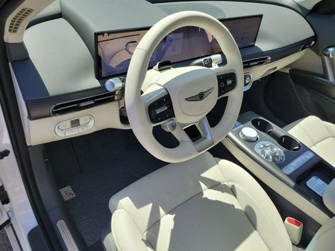 New 2026 Genesis GV60 RWD image 9