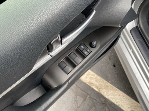 Certified 2024 Toyota Camry SE image 10