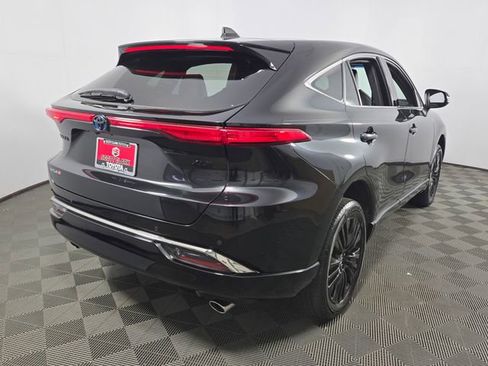 Used 2023 Toyota Venza Nightshade AWD/4WD image 13