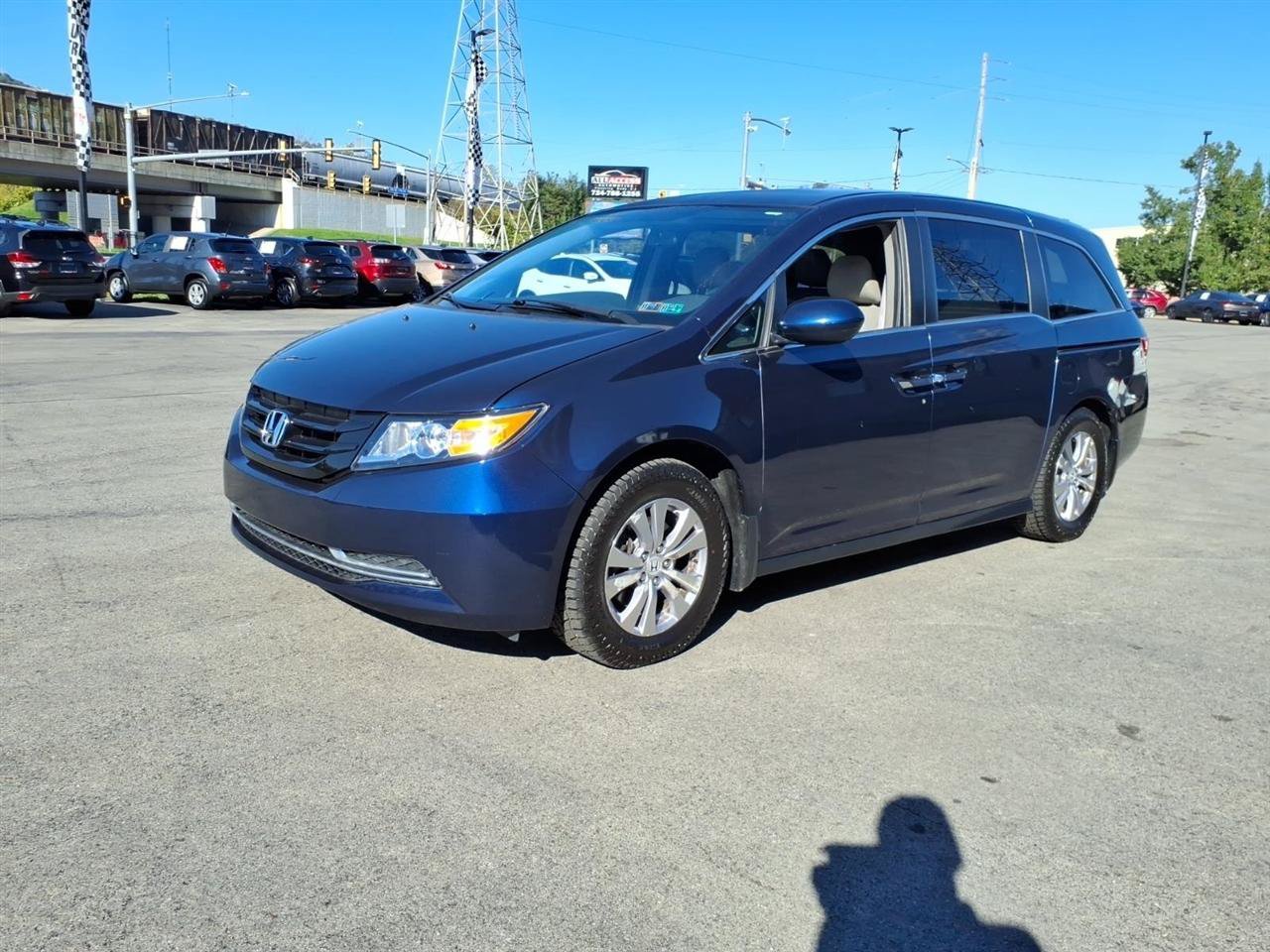 Used 2015 Honda Odyssey EX image 3