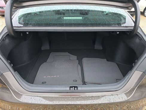 Used 2018 Toyota Camry LE FWD image 10