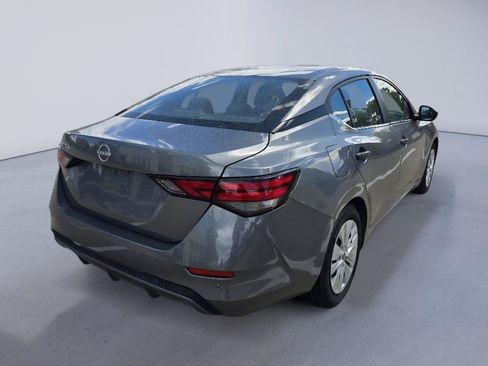 Used 2024 Nissan Sentra S FWD image 5