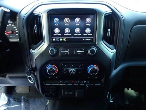 Used 2022 Chevrolet Silverado 1500 LT w/ Bed Protection Package AWD/4WD image 14