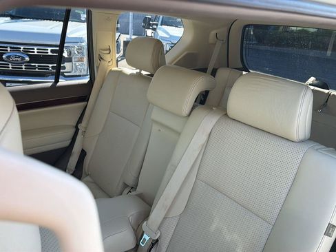 Used 2018 Lexus GX 460 Luxury AWD/4WD image 35