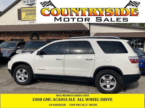 Used 2008 GMC Acadia SLE image 1