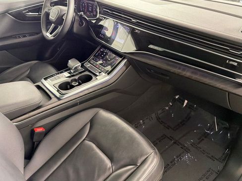 Used 2023 Audi Q8 Premium w/ Convenience Package AWD/4WD image 15