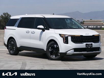 New 2026 Kia Carnival LXS
