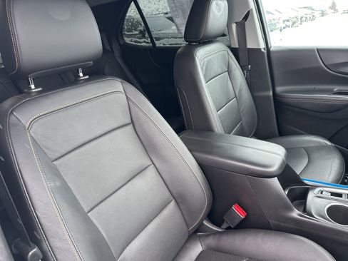 Used 2021 Chevrolet Equinox Premier w/ Redline Edition image 38