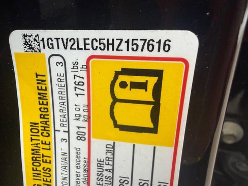 Used 2017 GMC Sierra 1500 Base 4x4 4dr Double Cab 6.5 ft image 33