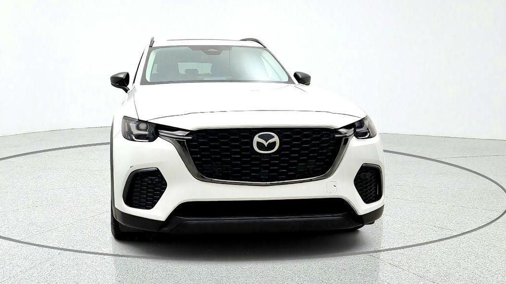 Used 2025 MAZDA CX-70 3.3 Turbo w/ Preferred Package AWD/4WD image 2