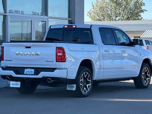 New 2026 RAM 1500 Laramie AWD/4WD image 5