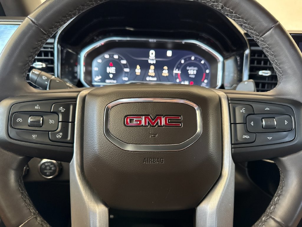 Used 2023 GMC Sierra 1500 SLT w/ SLT Premium Package AWD/4WD image 21