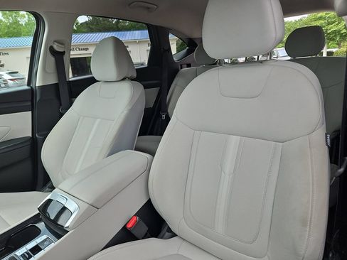 Used 2025 Hyundai Tucson SEL FWD image 23
