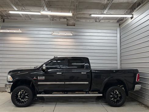 Used 2015 RAM 3500 Laramie Longhorn image 6