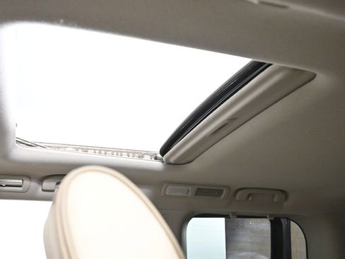 Used 2014 Nissan Quest LE image 37