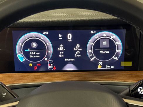 New 2026 Volkswagen Tiguan SEL R-Line image 23