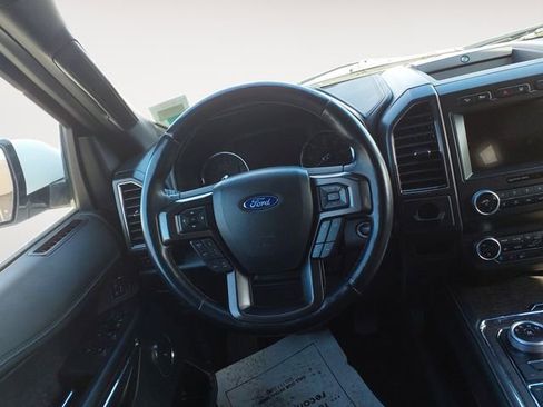 Used 2021 Ford Expedition Limited AWD/4WD image 12