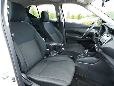 Used 2024 Nissan Kicks S FWD image 25